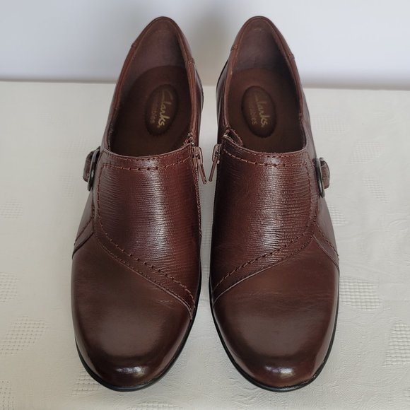 CLARKS Bendables Slip-On Buckle Detail- Brown color- Women's Size 9M - Picture 6 of 14
